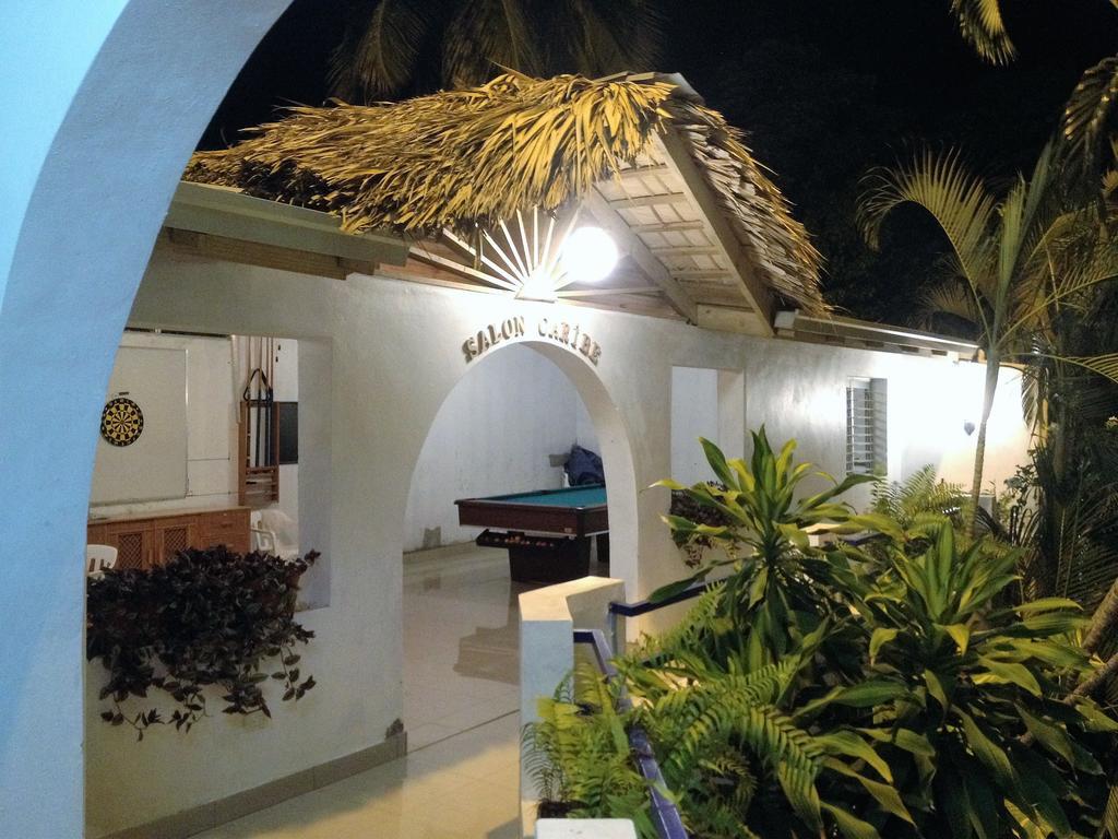 Hotel Caribe Barahona Buitenkant foto