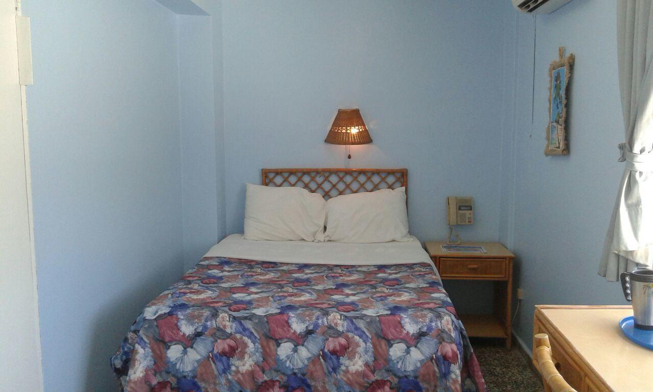 Hotel Caribe Barahona Buitenkant foto