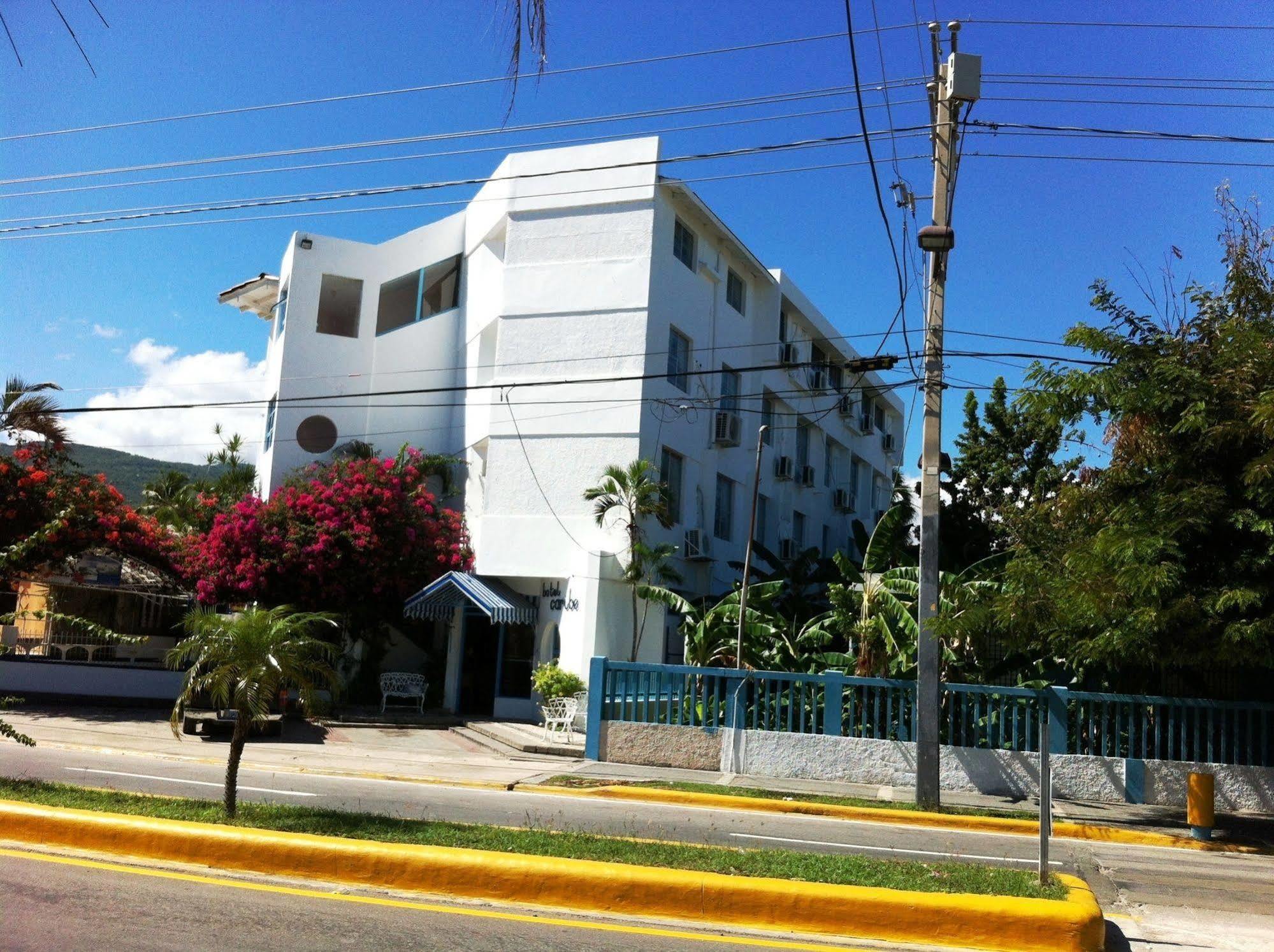 Hotel Caribe Barahona Buitenkant foto