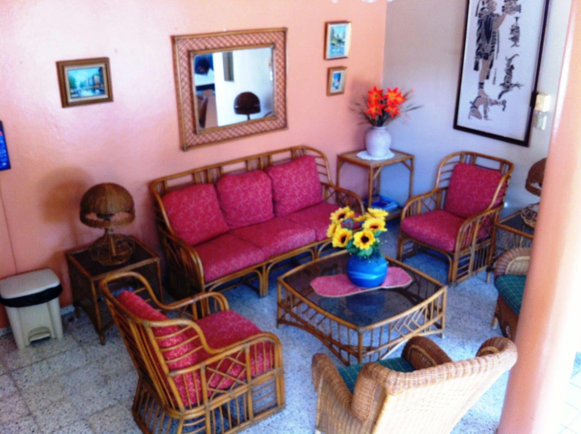 Hotel Caribe Barahona Buitenkant foto